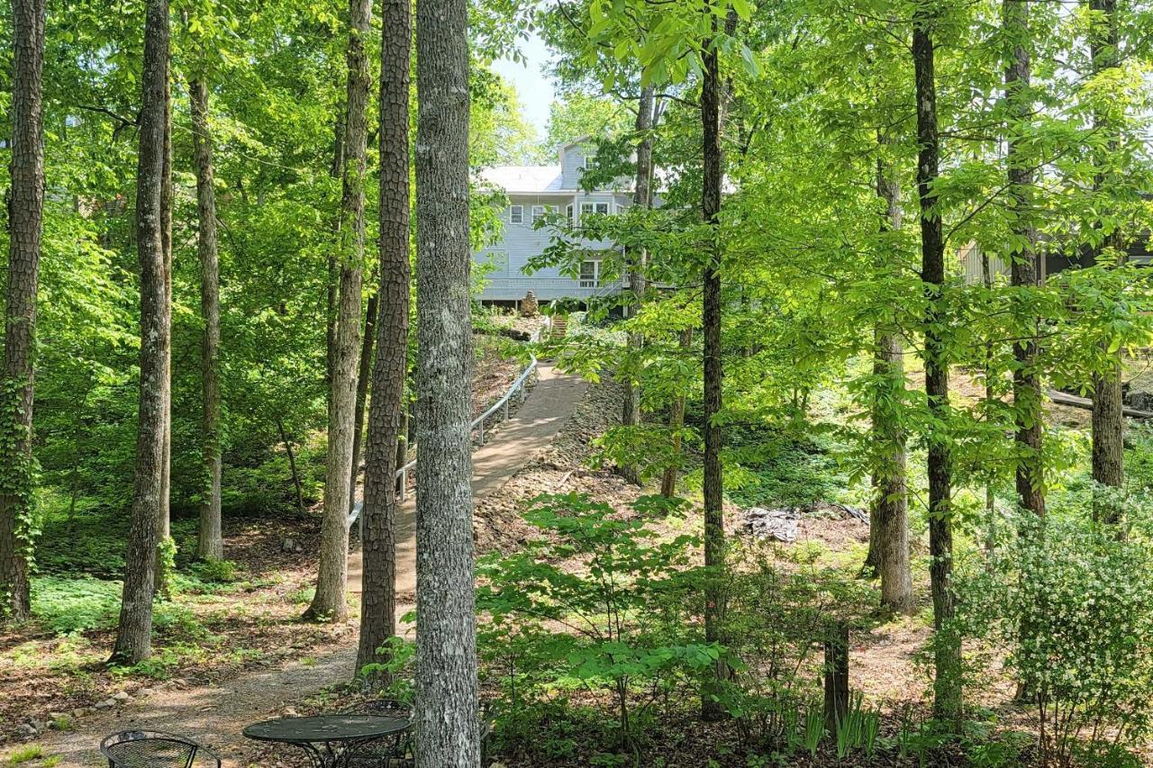 Lakeside Hot Springs Retreat With Kayaks And Boat Dock Hot Springs Village Eksteriør bilde