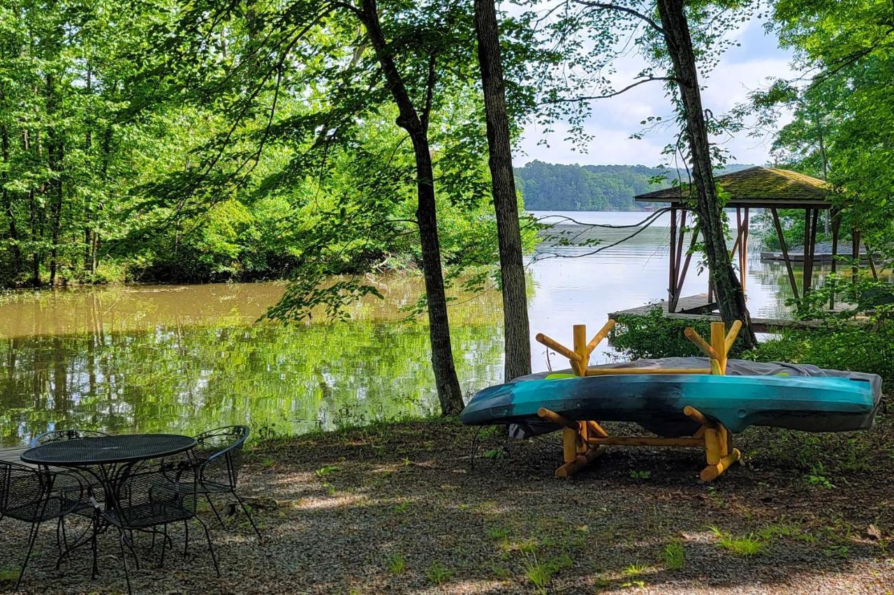 Lakeside Hot Springs Retreat With Kayaks And Boat Dock Hot Springs Village Eksteriør bilde